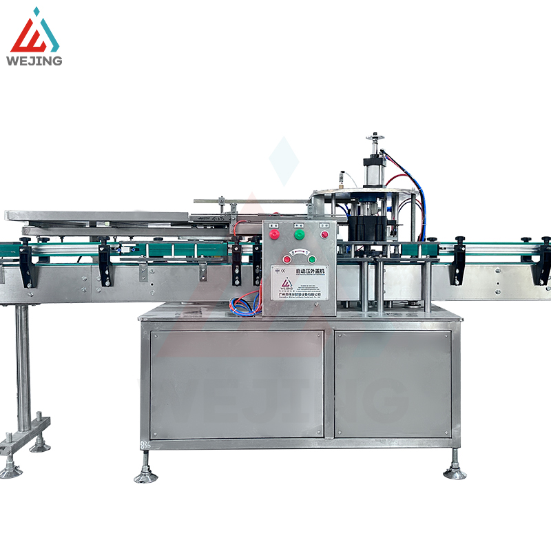 Cap-Inserted-and-Presser-Machine Kappen-Einsetz- und Presser-Maschine