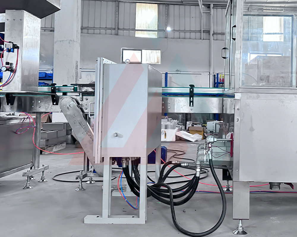 Water-Bath-Leakage-Testing-Machine-6 Wasserbad-Leckageprüfmaschine-6