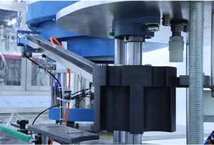 Aerosol-Can-Outter-Cap-Capping-Maschine11