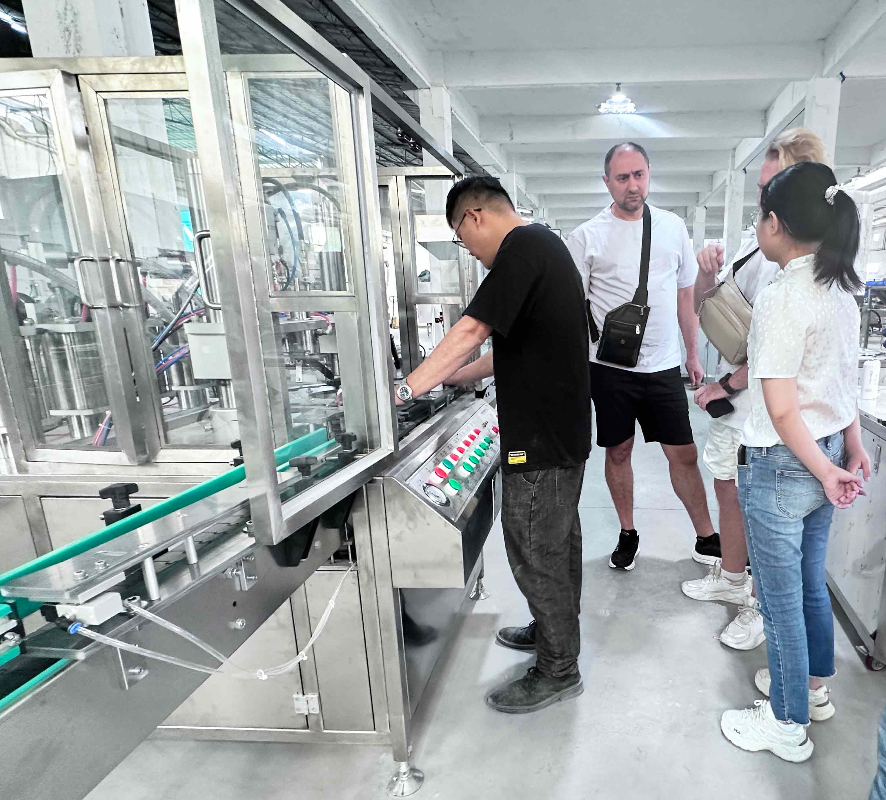 Debugging einer Aerosol-Abf&uuml;llmaschine